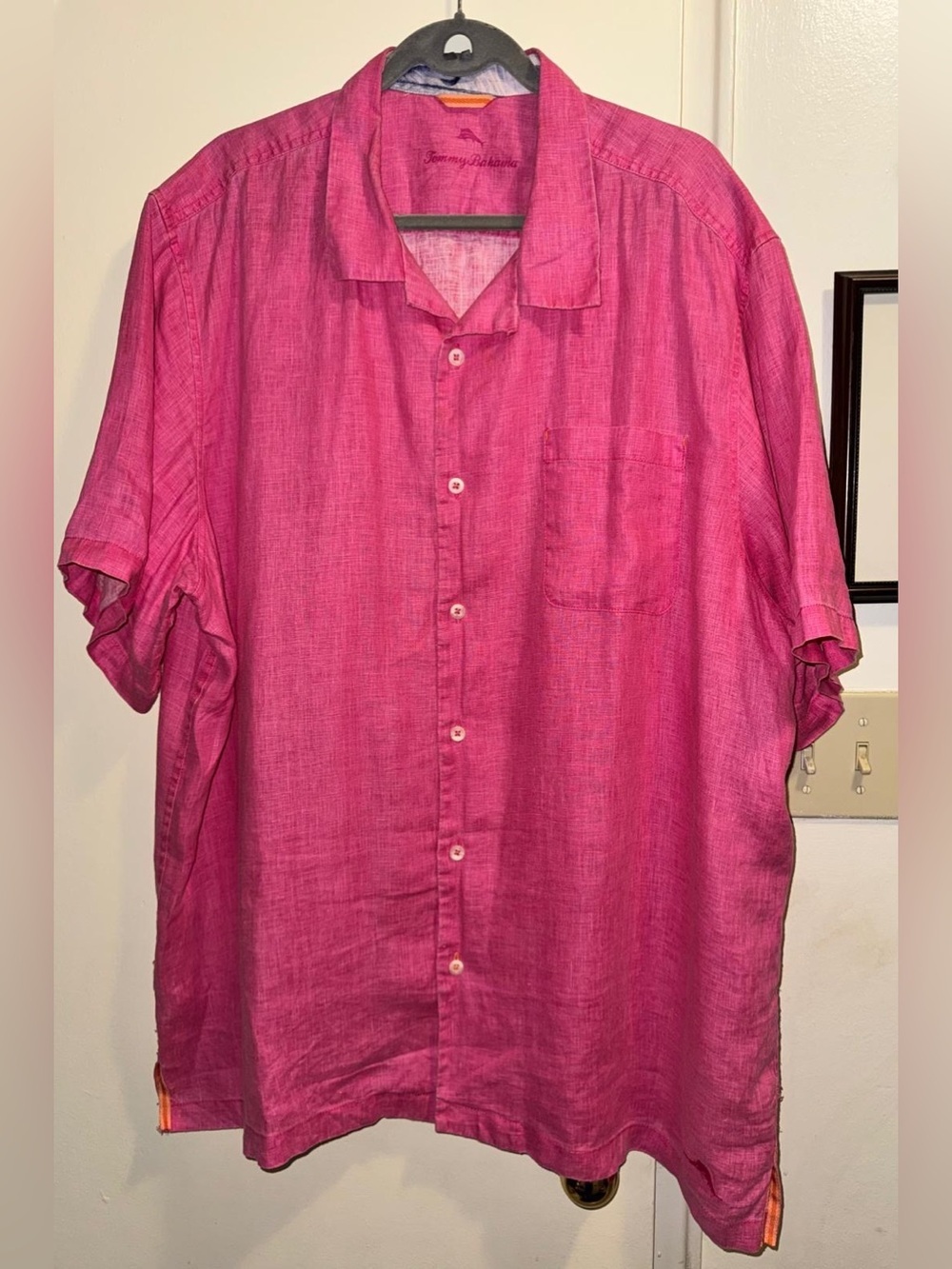 Men's Short-Sleeve Button-Up Shirt in Bright Pink. Tommy Bahamas . Linen